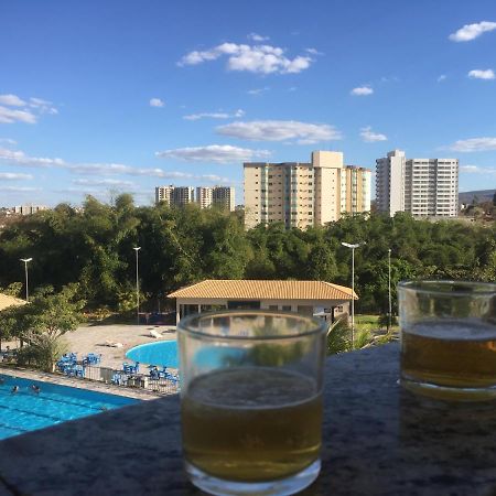 Hotel Golden Dolphin Com Cafe Da Manha! Piscinas 24H Калдас Новас Екстериор снимка