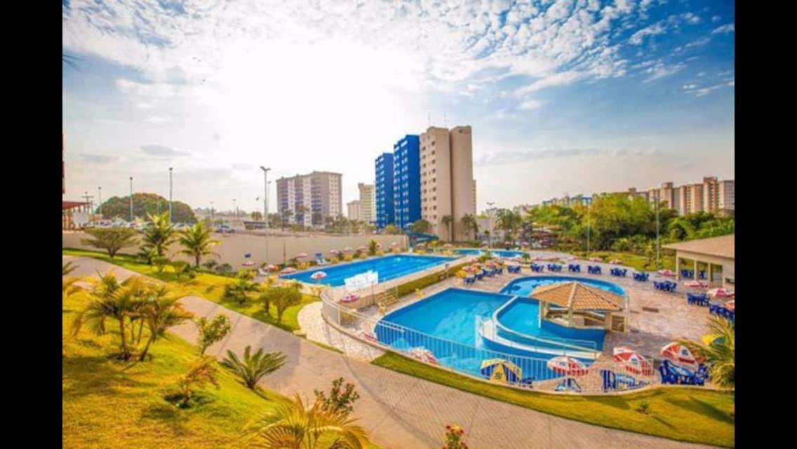 Hotel Golden Dolphin Com Cafe Da Manha! Piscinas 24H Калдас Новас Екстериор снимка