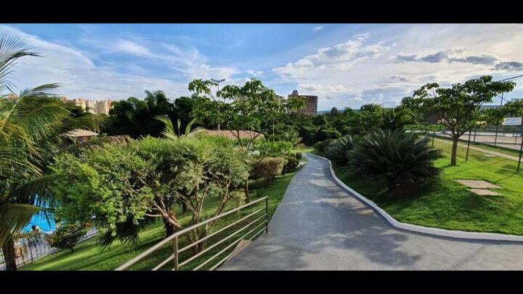 Hotel Golden Dolphin Com Cafe Da Manha! Piscinas 24H Калдас Новас Екстериор снимка
